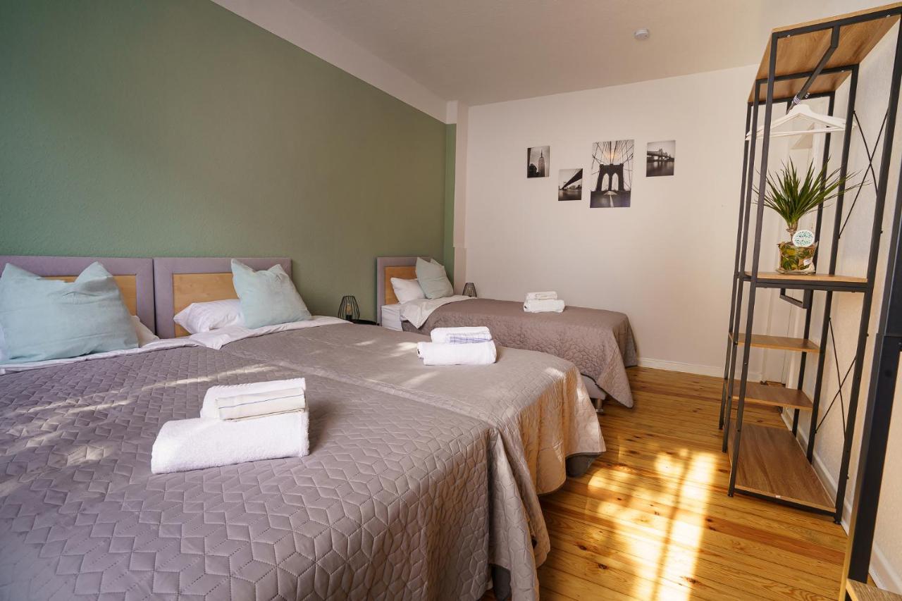 Immostay Ferienhaus Mit Garten & Free Parking BRE Exteriör bild