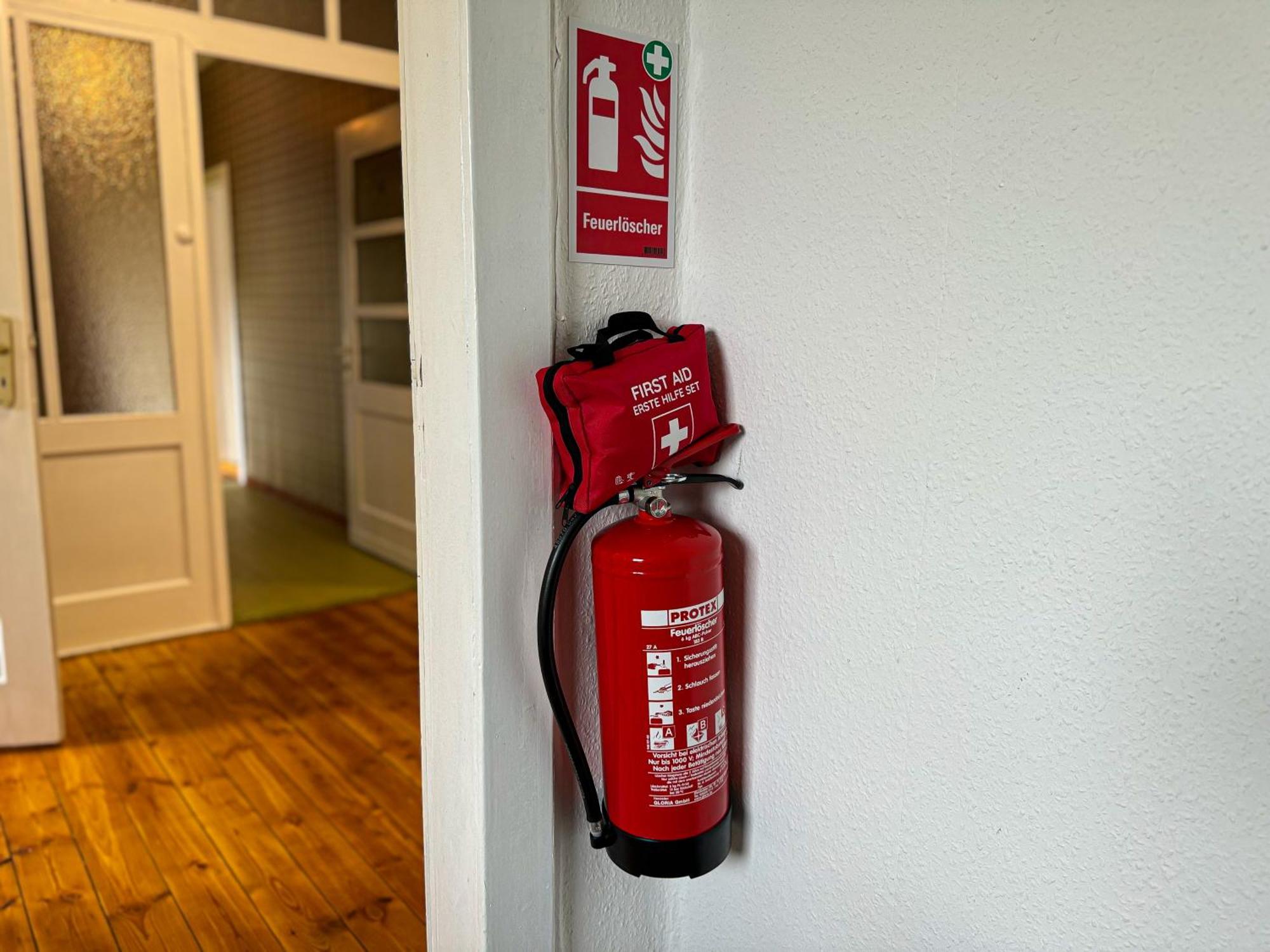 Immostay Ferienhaus Mit Garten & Free Parking BRE Exteriör bild