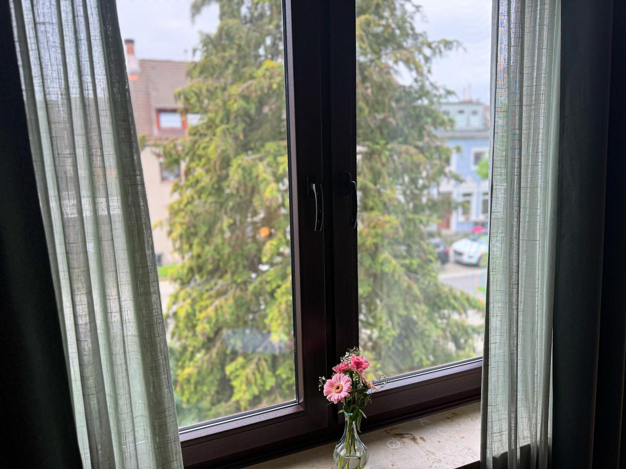 Immostay Ferienhaus Mit Garten & Free Parking BRE Exteriör bild