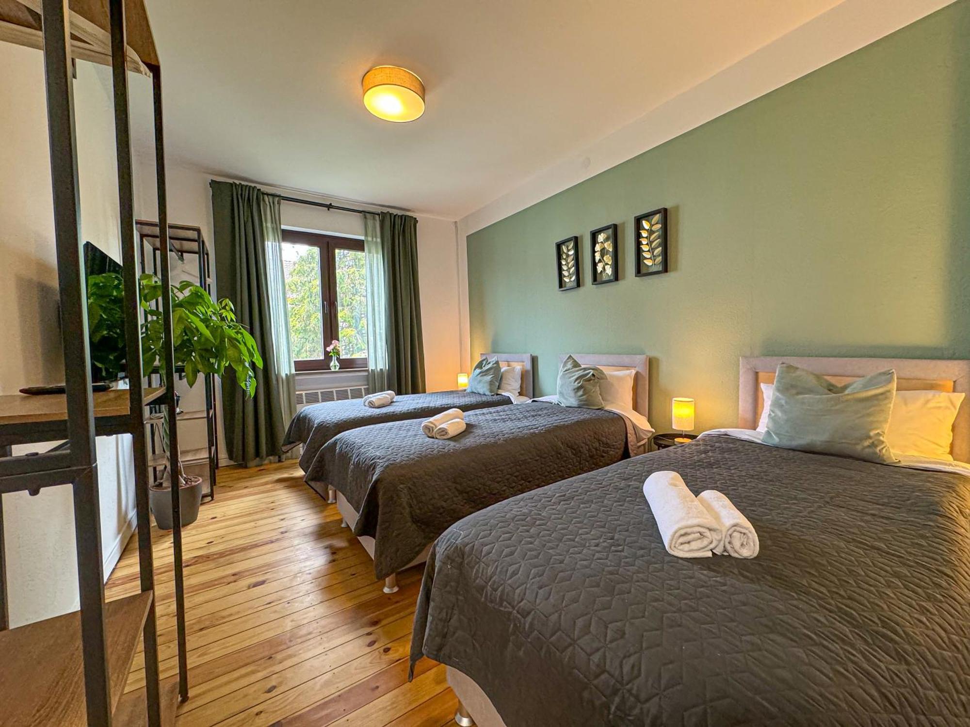Immostay Ferienhaus Mit Garten & Free Parking BRE Exteriör bild